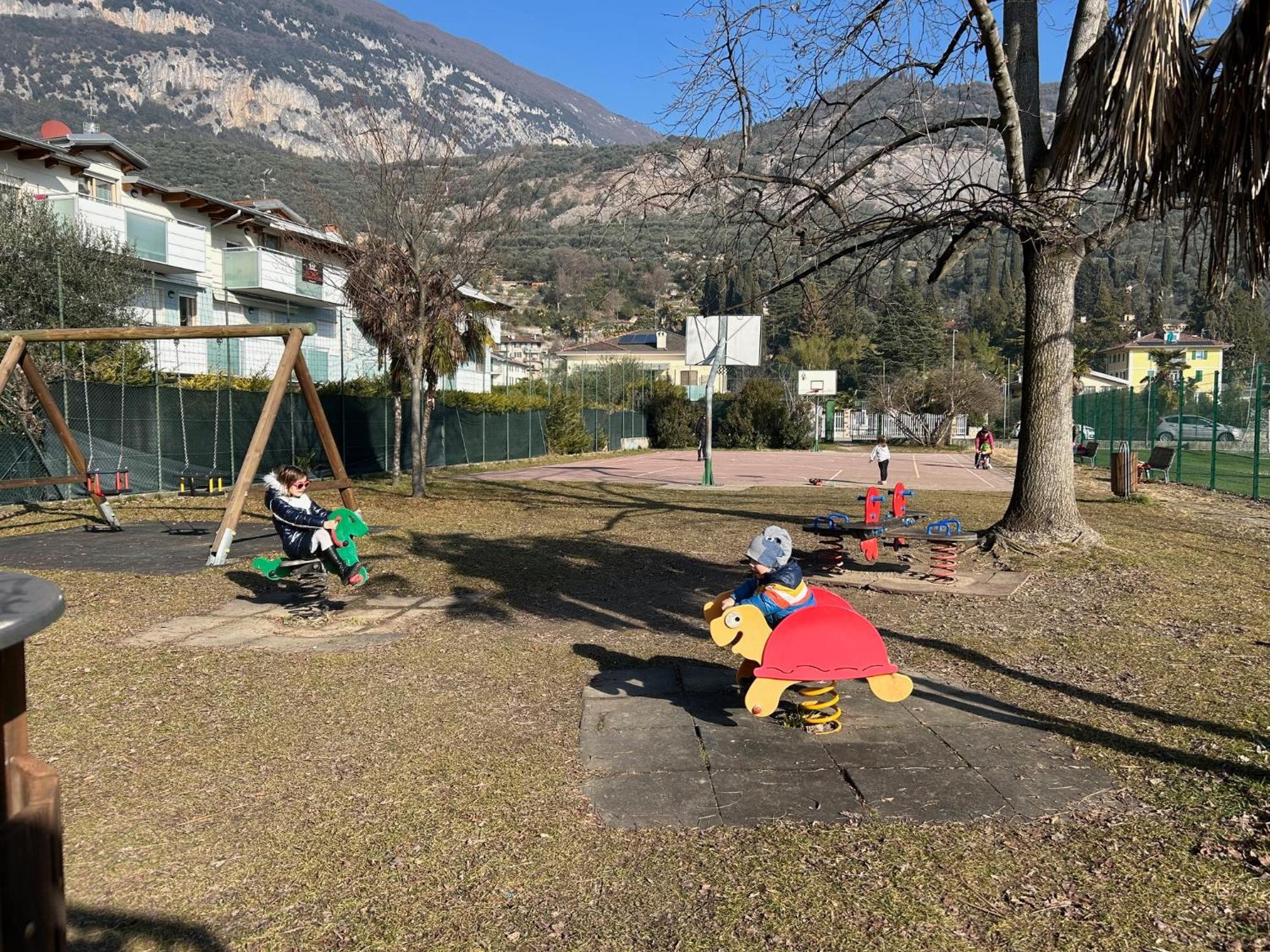 La Terrazza Sul Tetto Διαμέρισμα Arco Εξωτερικό φωτογραφία